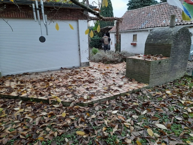 La terrasse arrière avant sa rénovation.